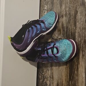 Nike Air Vapormax Plus in Teal, Purple and Black